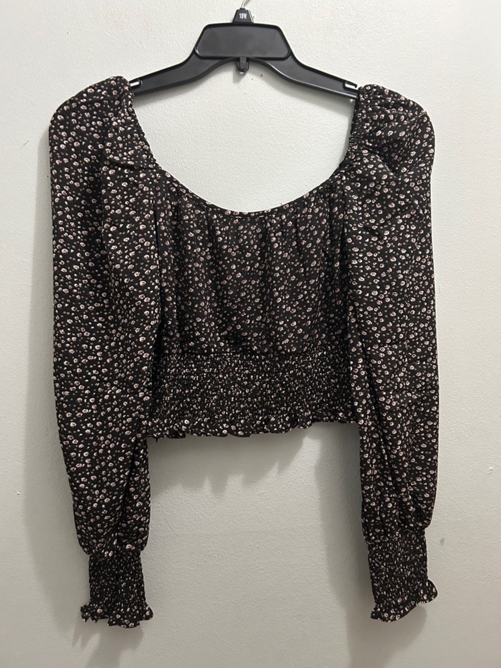 Smocked Floral Square-Neck Crop Top - Black Floral - Picture 2 of 6